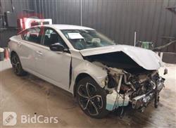 نيسان ألتيما